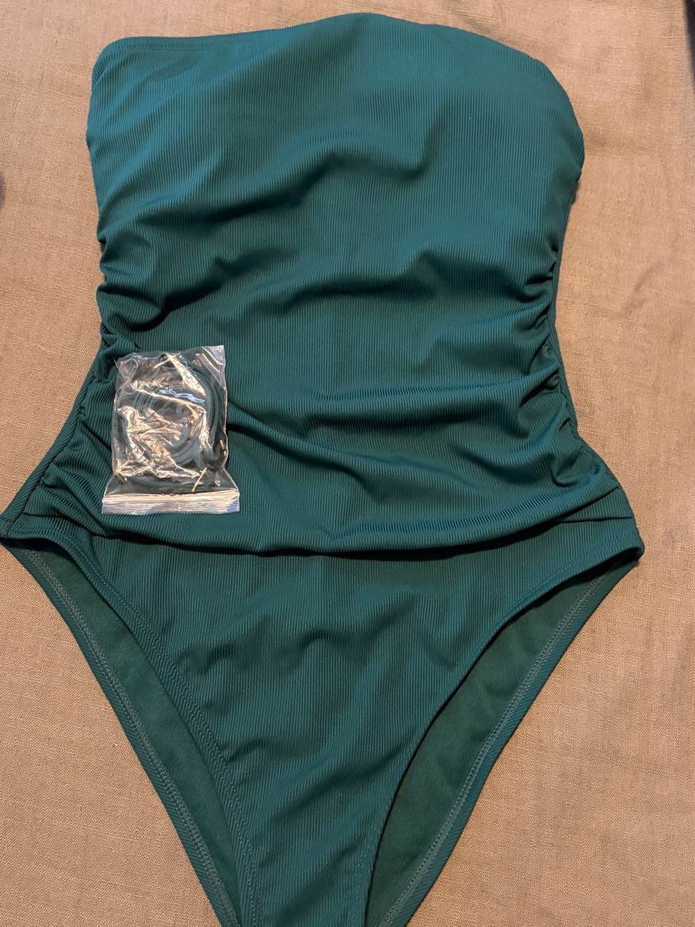 Shade & Shore Strapless One-Piece Swimsuit in Teal Green